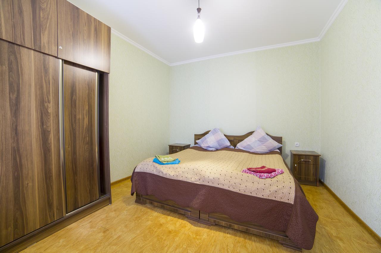 Anastasia Guesthouse Borjomi Bagian luar foto